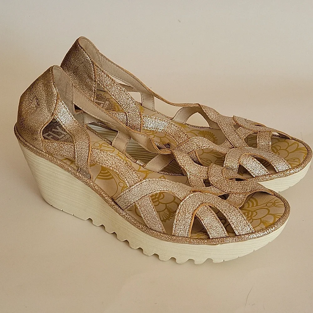 Fly London Yadi gold metallic wedge sandals sz EU42 sz 11 Womens